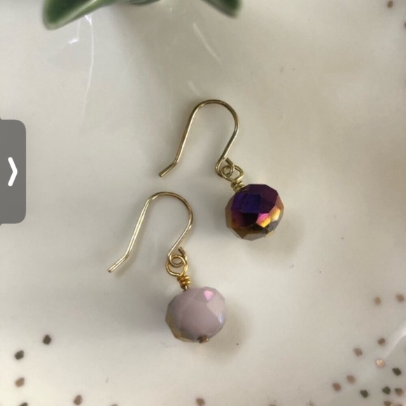 ✨Multi-Colored Simple Beaded Dangle Earrings! - Picture 4 of 10